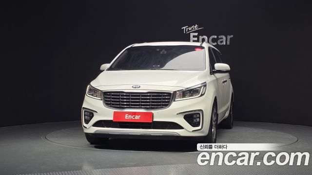 Kia Carnival 2019 thumb 4