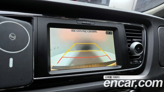Kia Carnival 2019 thumb 12