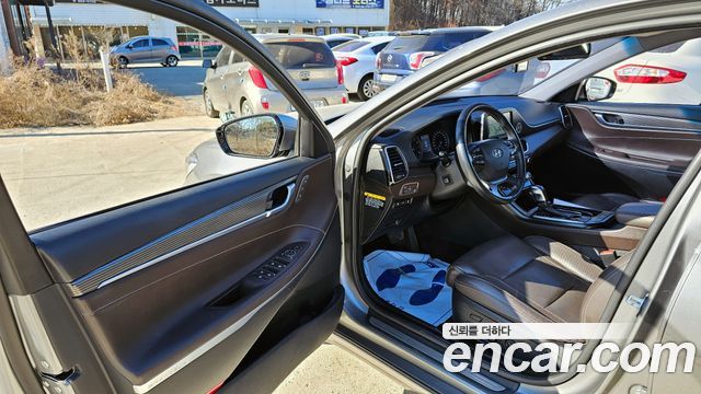 Hyundai Grandeur 2016 thumb 10