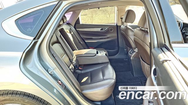 Hyundai Grandeur 2016 thumb 11
