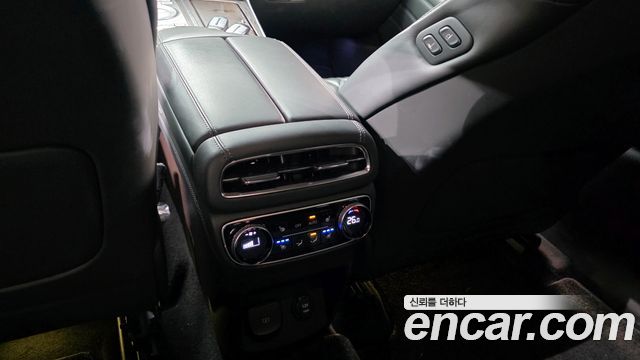Genesis GV80 2021 thumb 11