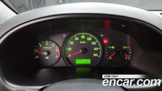 Hyundai Starex 2015 thumb 8