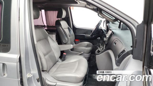 Hyundai Starex 2015 thumb 11