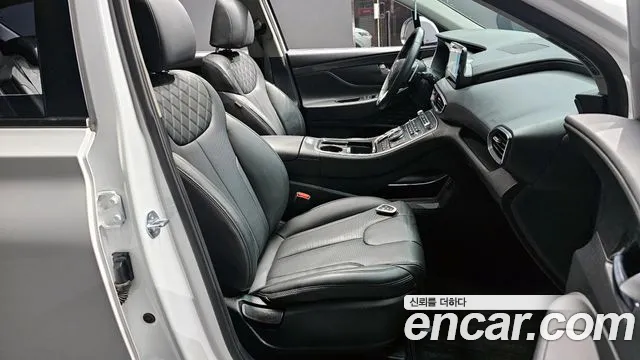 Hyundai Santa Fe 2023 thumb 10