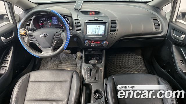 Kia K3 2015 thumb 7