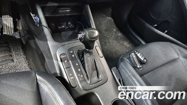 Kia K3 2015 thumb 9