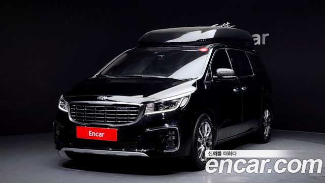 Kia Carnival 2018 thumb 2