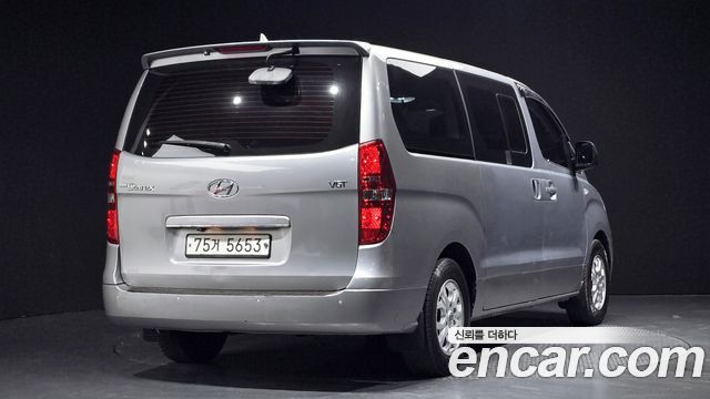 Hyundai Starex 2015 thumb 3
