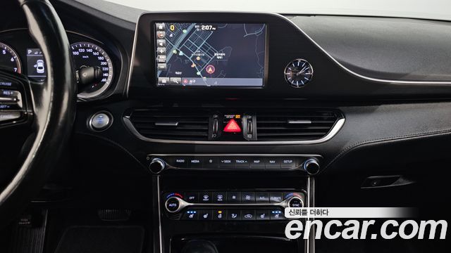 Hyundai Grandeur 2018 thumb 11