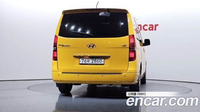 Hyundai Starex 2019 thumb 4