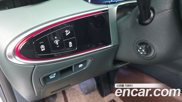 Genesis GV70 2023 thumb 12