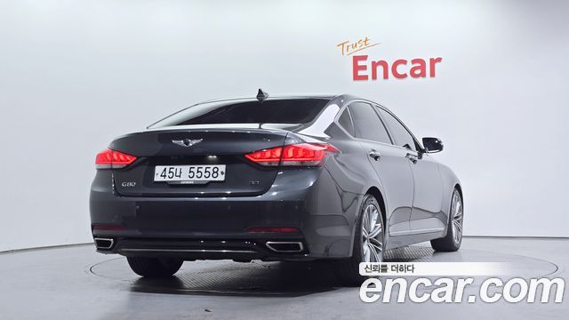 Genesis G80 2017 thumb 3