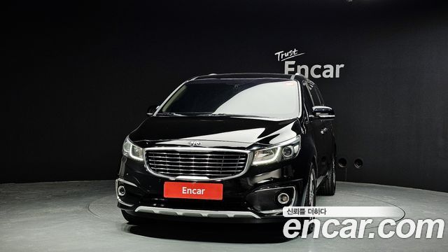 Kia Carnival 2016 thumb 4