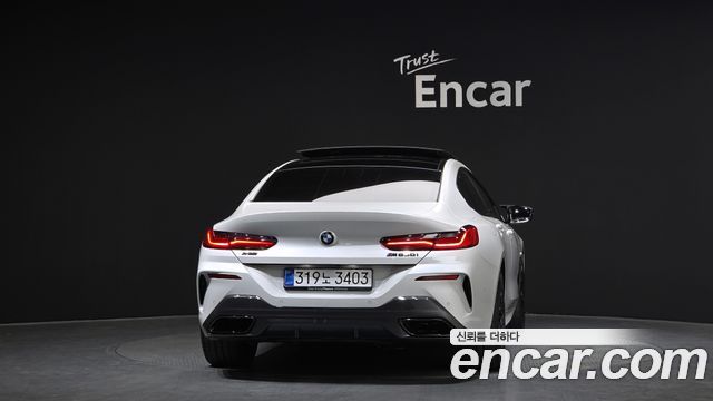 BMW 8 серии 2025 thumb 5