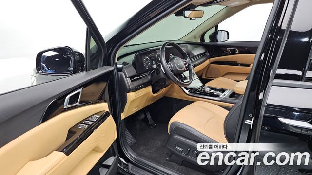 Kia Carnival 2023 thumb 11