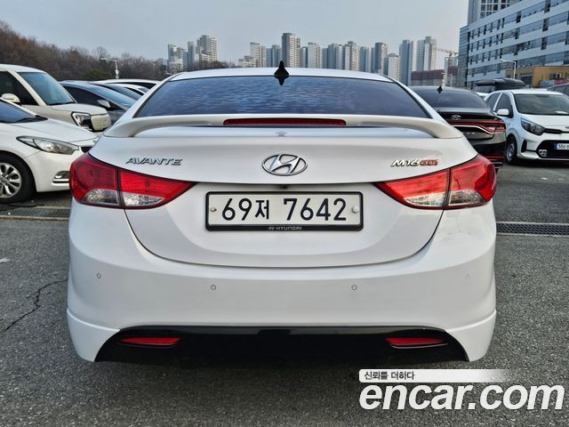 Hyundai Avante 2012 thumb 5