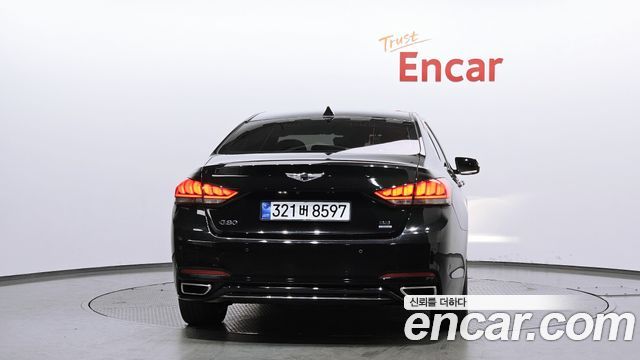 Genesis G80 2017 thumb 5