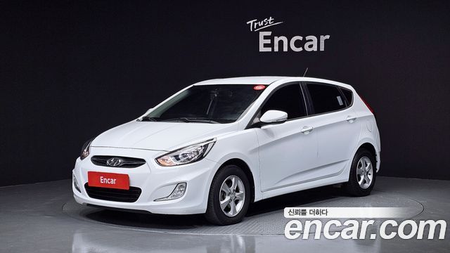 Hyundai Accent 2012 thumb 2
