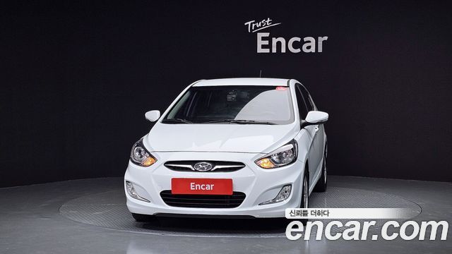 Hyundai Accent 2012 thumb 4