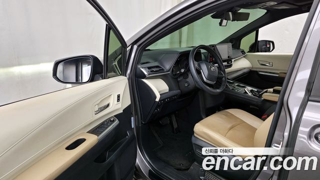 Toyota Sienna 2021 thumb 10