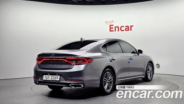 Hyundai Grandeur 2016 thumb 3