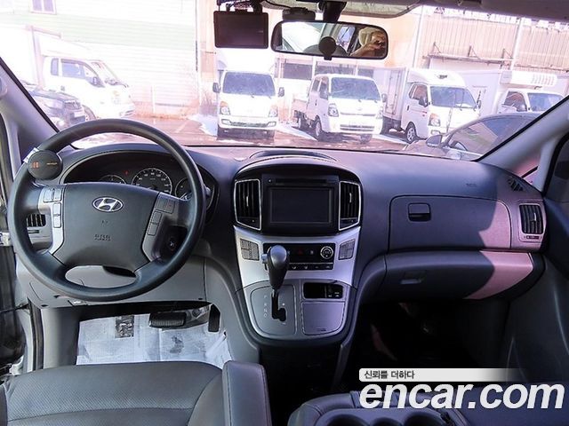 Hyundai Starex 2015 thumb 11