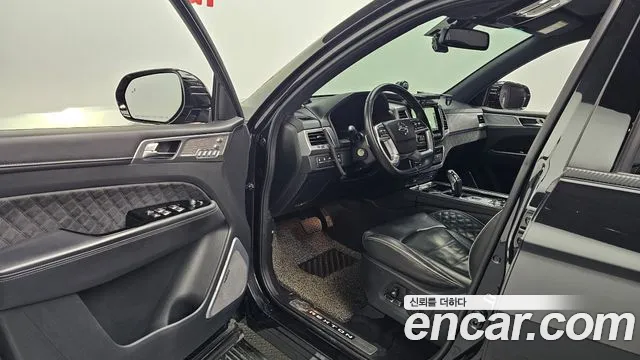 SsangYong Rexton 2021 thumb 10