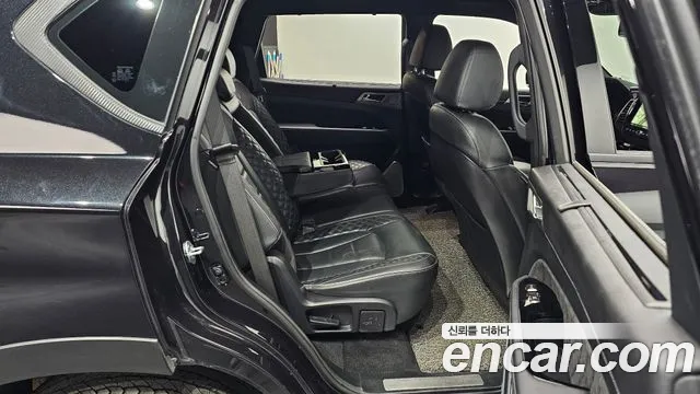 SsangYong Rexton 2021 thumb 11