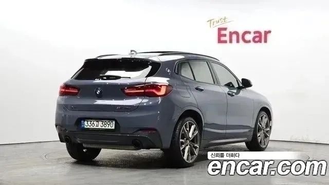 BMW X2 2022 thumb 2