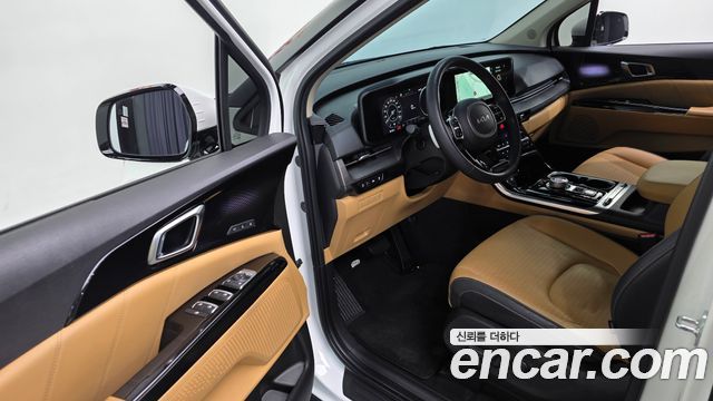 Kia Carnival 2023 thumb 12