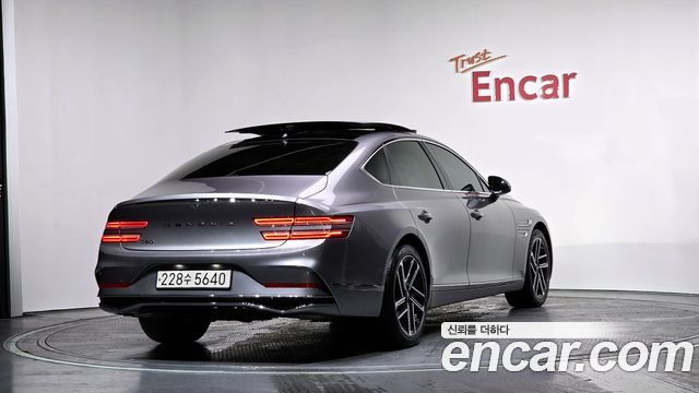 Genesis G80 2024 thumb 3