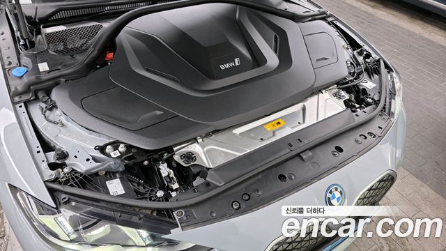 BMW i4 2025 thumb 7