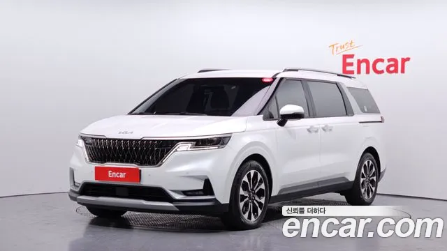 Kia Carnival 2021 thumb 2