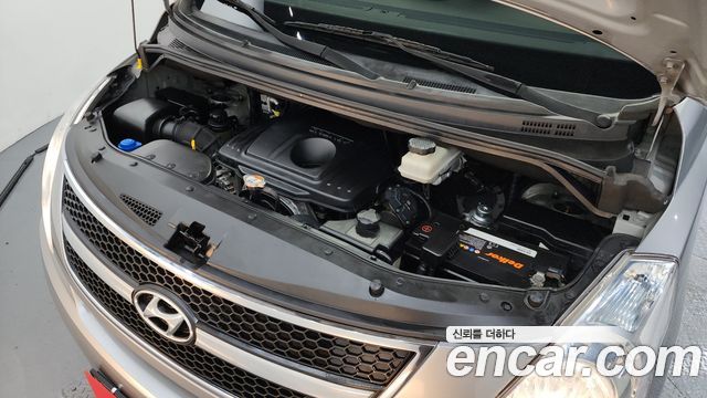 Hyundai Starex 2014 thumb 7