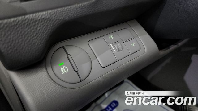 Hyundai Starex 2014 thumb 12