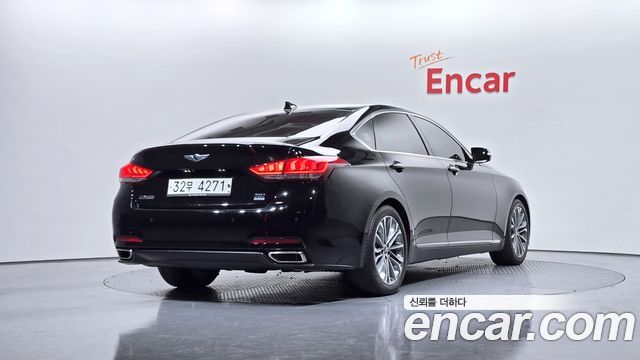 Hyundai Genesis 2015 thumb 3