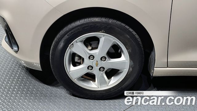 Chevrolet Spark 2016 thumb 6