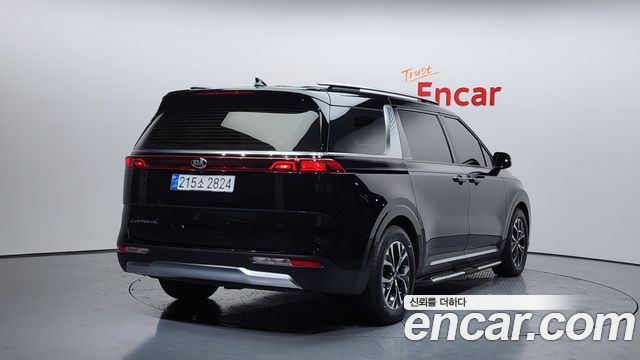 Kia Carnival 2020 thumb 3