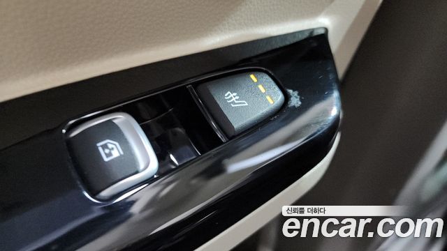 Kia Carnival 2020 thumb 12