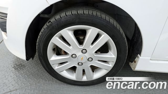 Chevrolet Spark 2014 thumb 6