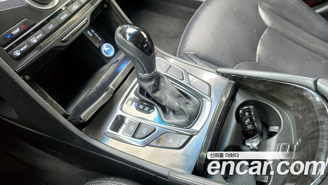 Hyundai Grandeur 2016 thumb 9