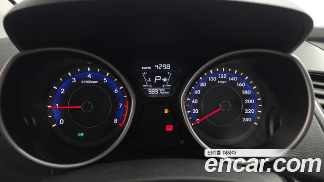 Hyundai Avante 2014 thumb 9