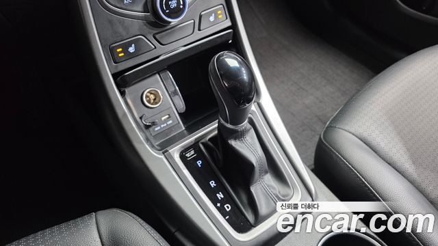 Hyundai Avante 2014 thumb 10