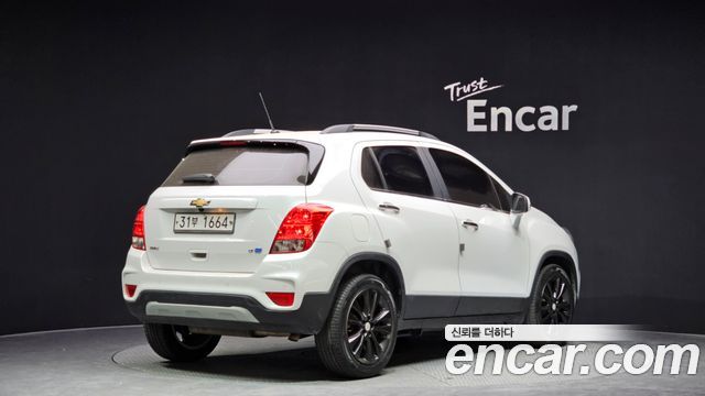 Chevrolet Trax 2018 thumb 3