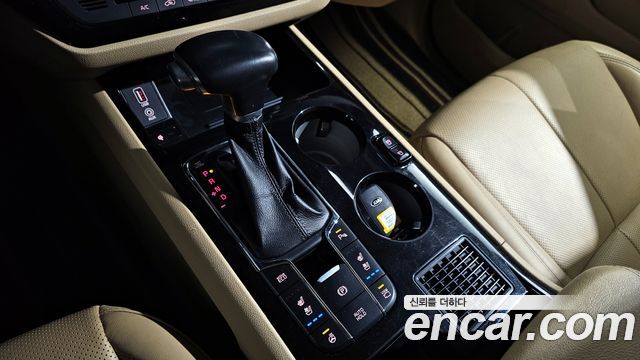 Kia Carnival 2019 thumb 9