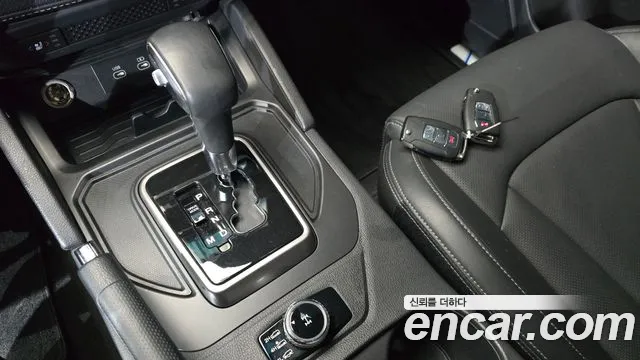 SsangYong Rexton 2024 thumb 9