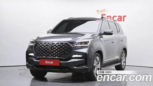 SsangYong Rexton 2023 thumb 2