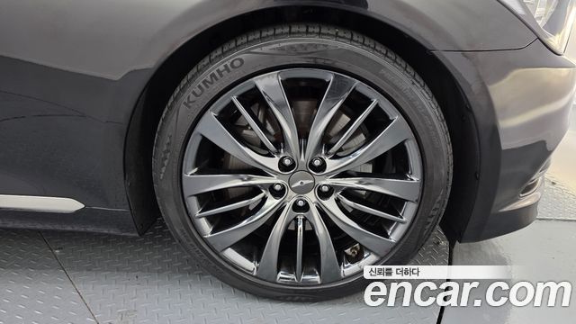 Hyundai Genesis 2015 thumb 6