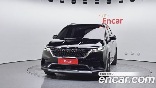 Kia Carnival 2021 thumb 4