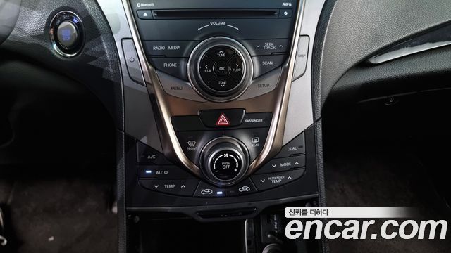 Hyundai Grandeur 2013 thumb 11